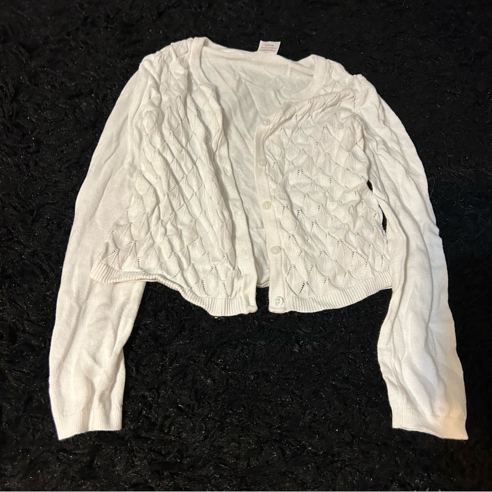 Size 10/12 White Cardigan A3